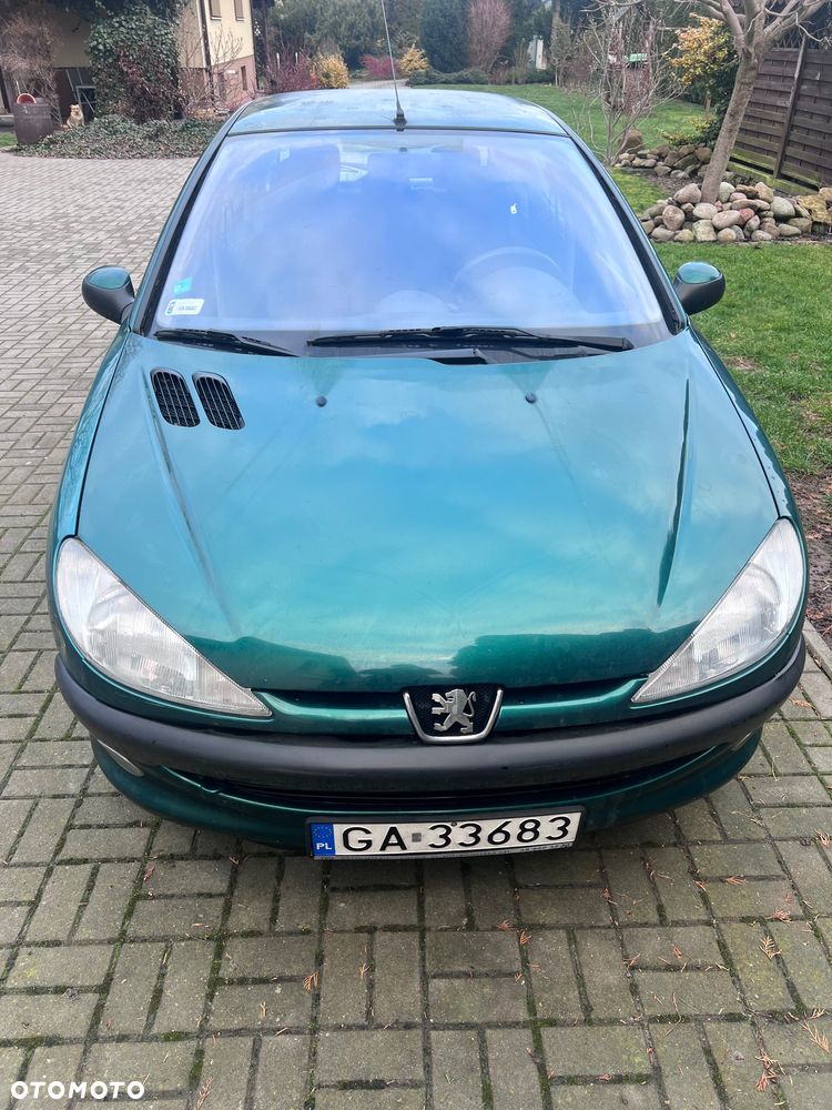 Peugeot 206 1.1 XR - 3