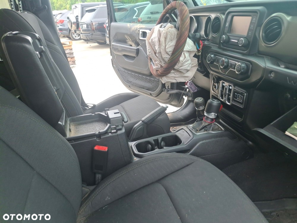 Jeep Wrangler Unlimited GME 2.0 Turbo 80th Anniversary - 17