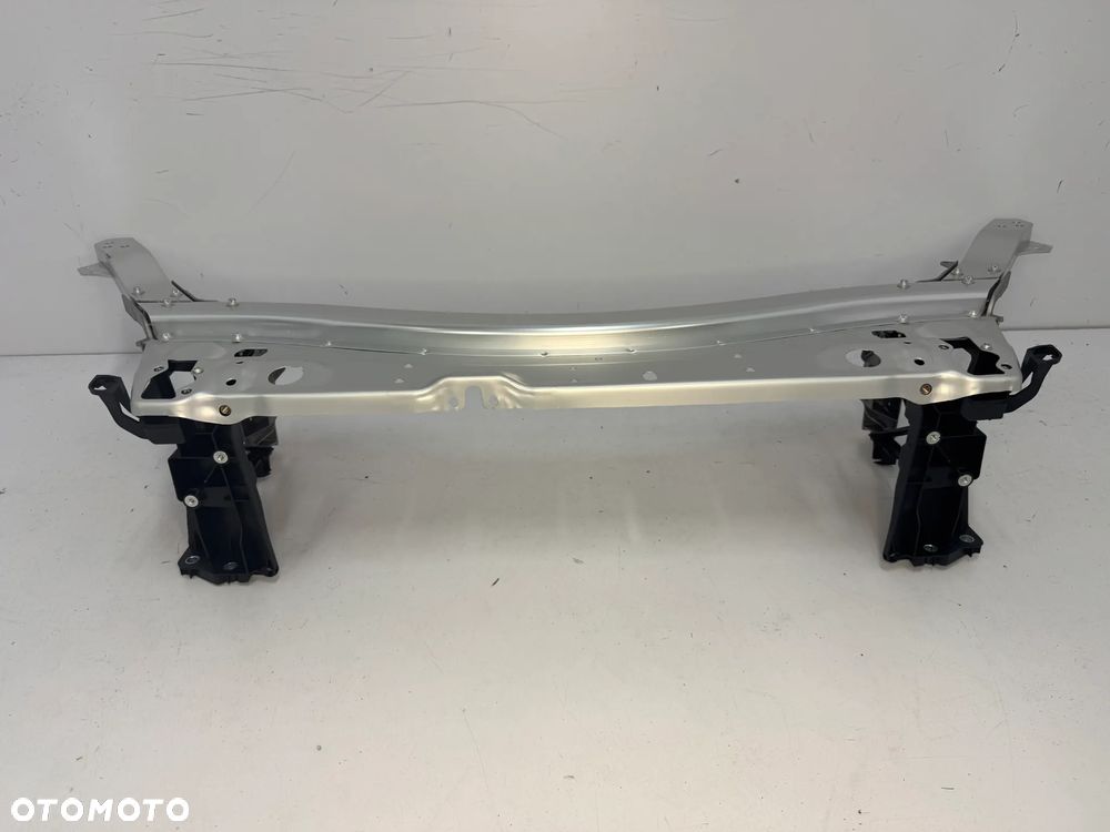 Pas przedni wzmocnienie górne Mercedes glc w253 - 1