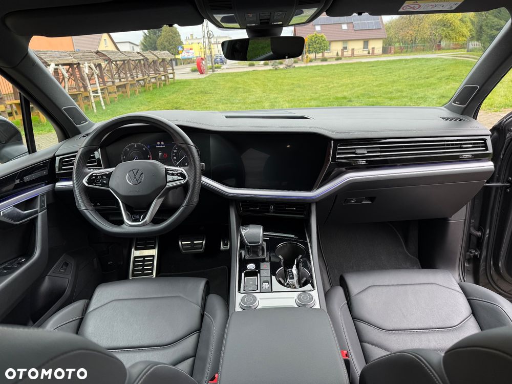 Volkswagen Touareg 3.0 V6 TDI SCR 4Motion Automatik R-Line - 16