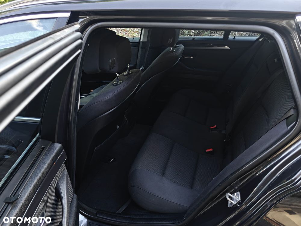 BMW Seria 5 530d - 26