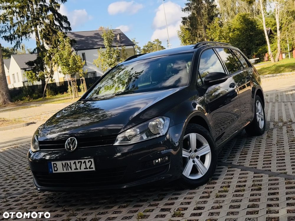 Volkswagen Golf Variant - 1
