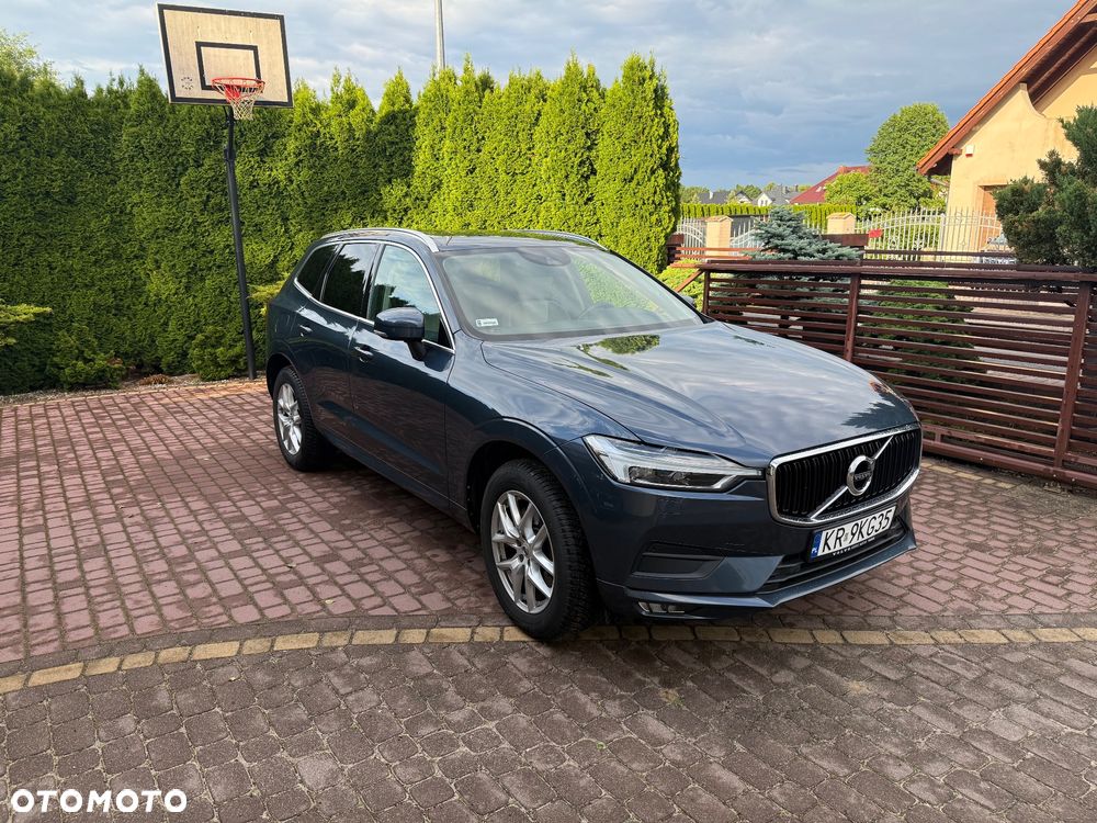 Volvo XC 60 D4 AWD Momentum - 1