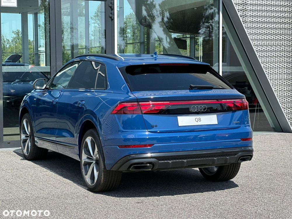 Audi Q8 - 9