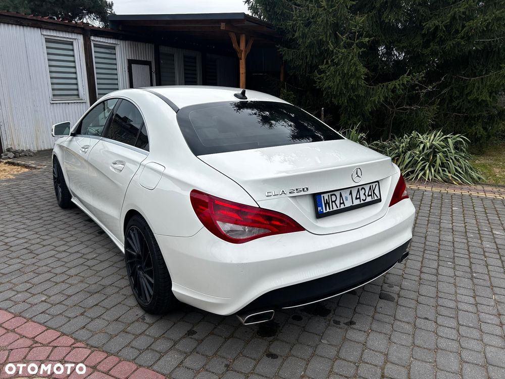 Mercedes-Benz CLA 250 7G-DCT - 15