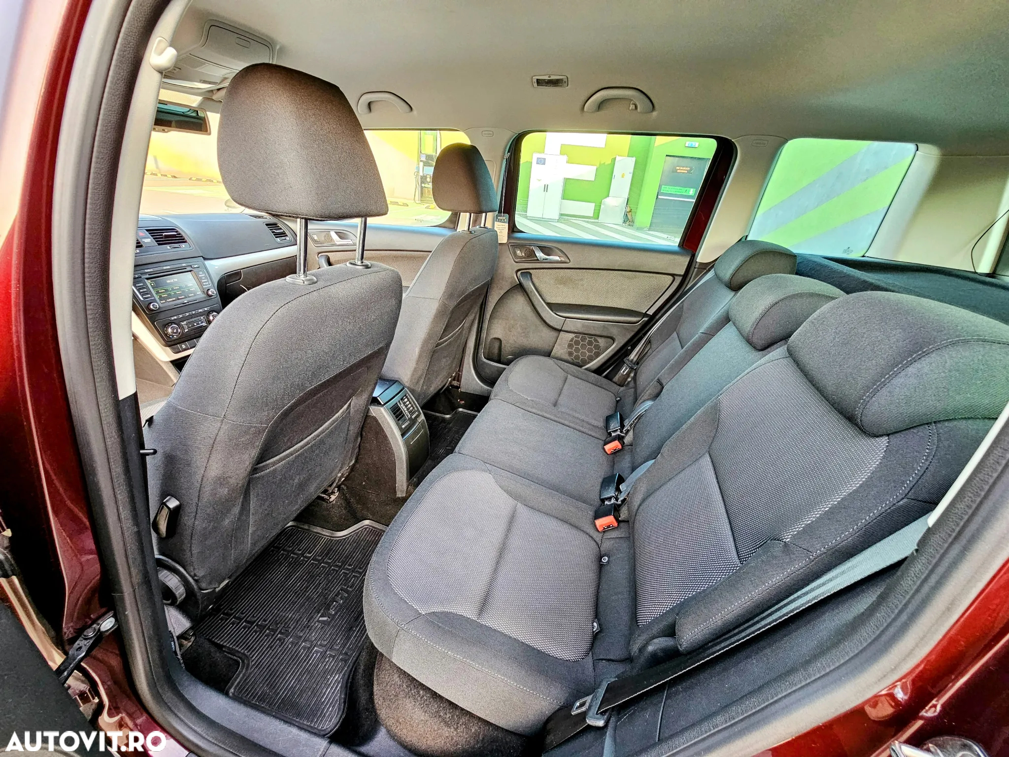 Skoda Yeti 1.4 TSI Ambition PLUS EDITION - 8