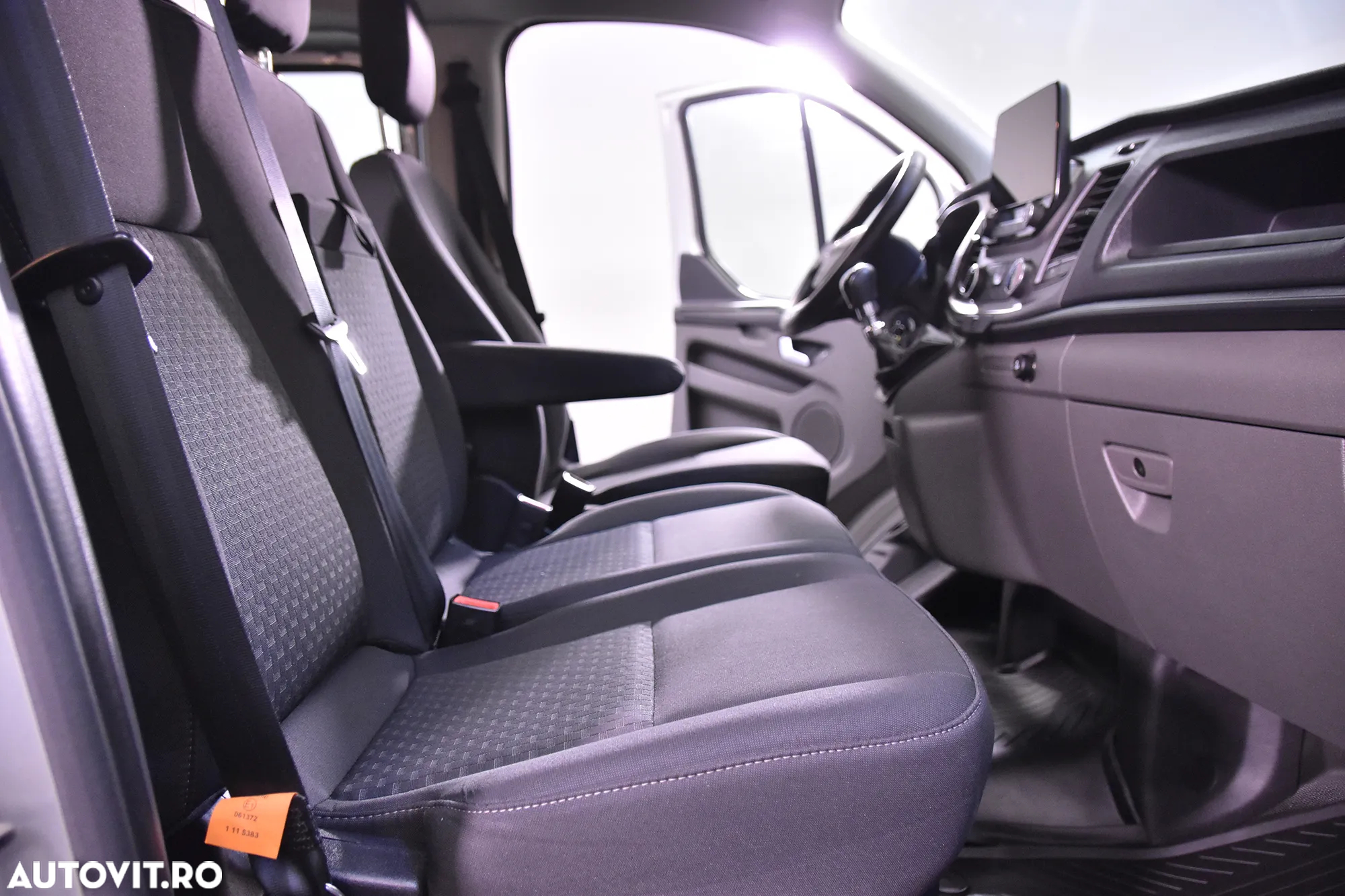 Ford Transit Custom - 11