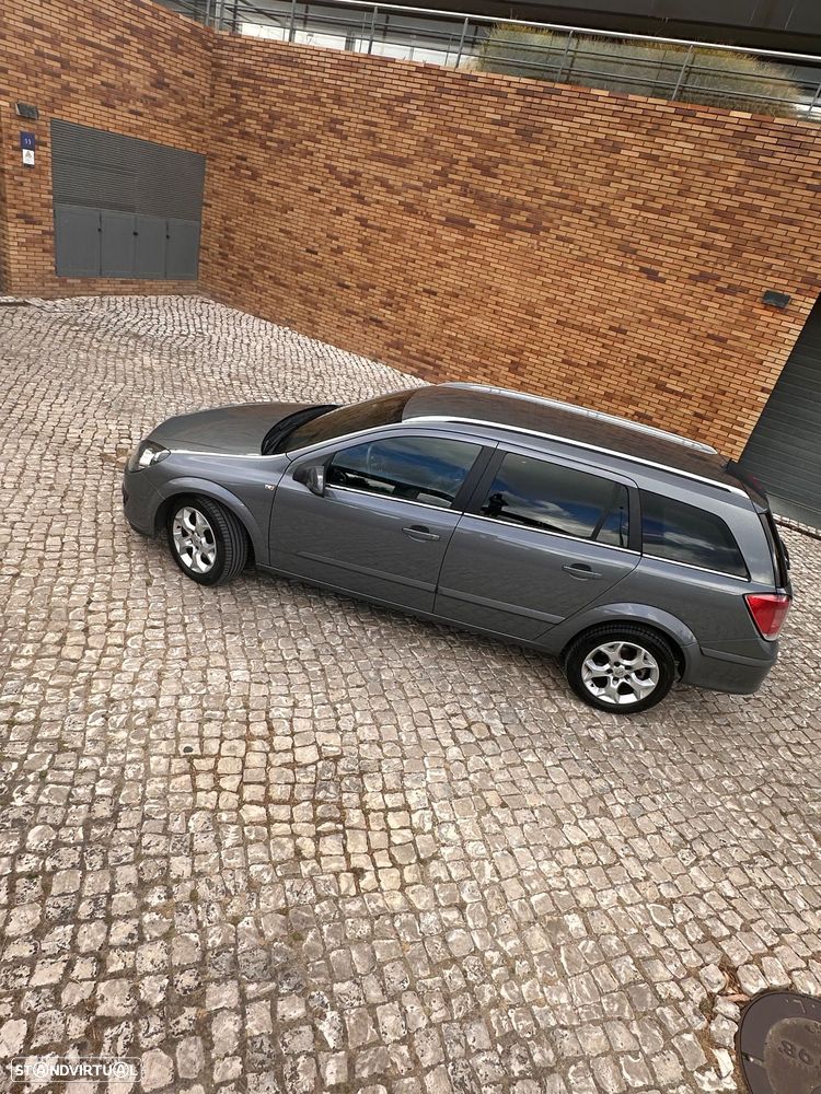 Opel Astra 1.7 CDTI Elegance - 1