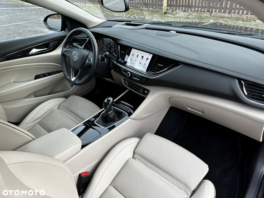 Opel Insignia 2.0 Ultimate - 26