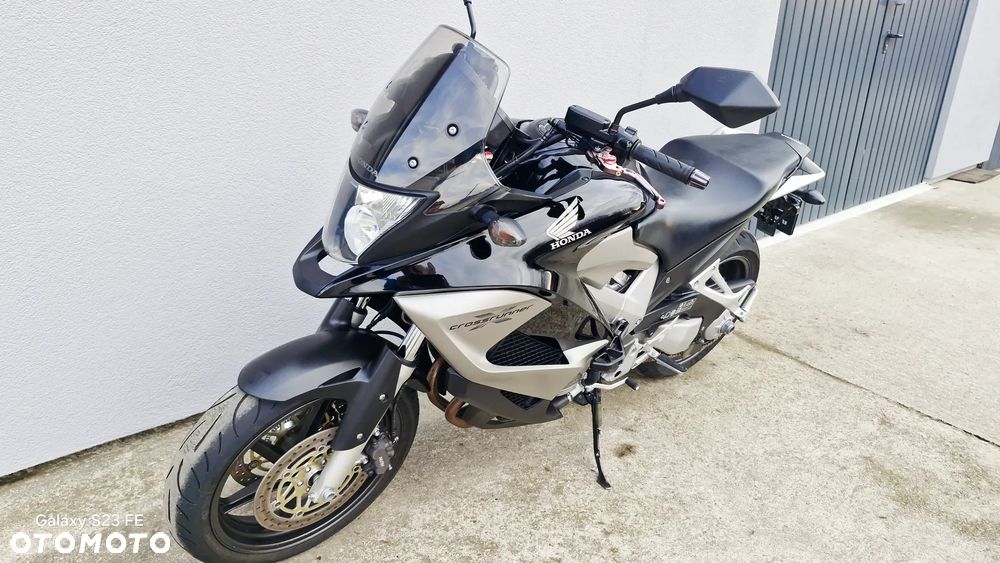 Honda VFR - 14
