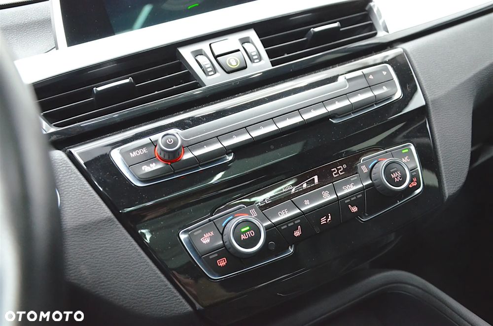 BMW X1 sDrive18i Advantage - 25