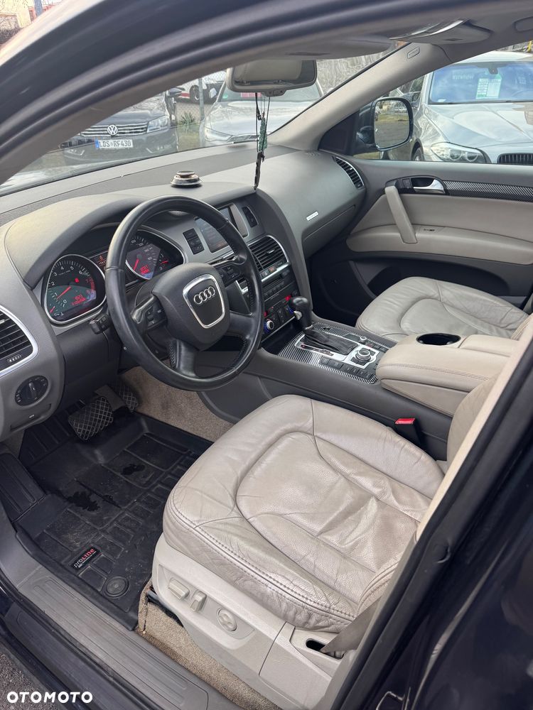 Audi Q7 3.6 FSI Quattro Tiptronic - 13