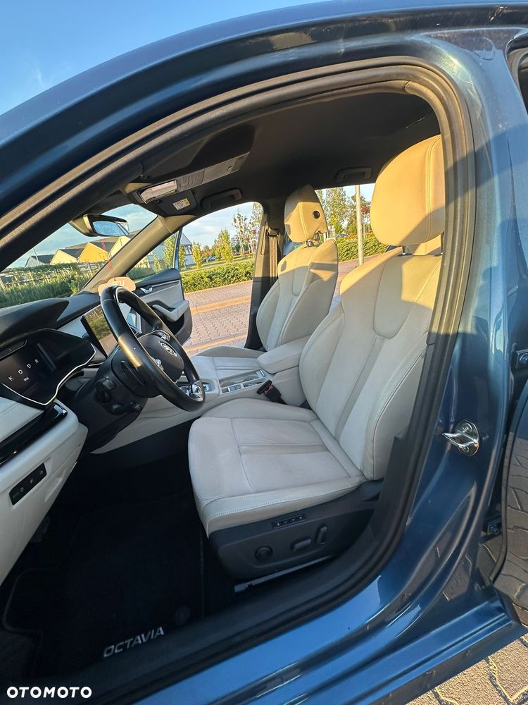 Skoda Octavia 2.0 TDI Style DSG - 4