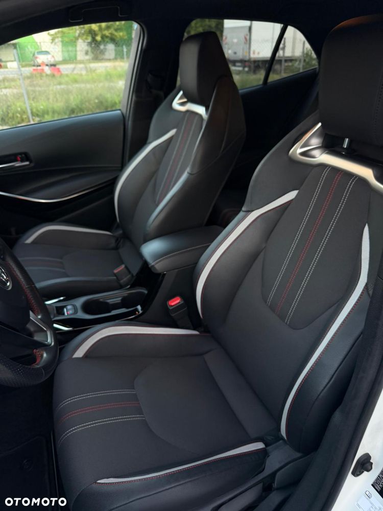 Toyota Corolla 2.0 Hybrid GR Sport - 9