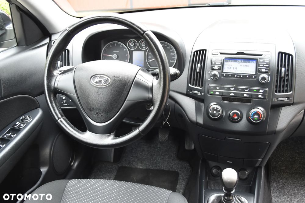 Hyundai i30 1.4 Edition Plus - 27