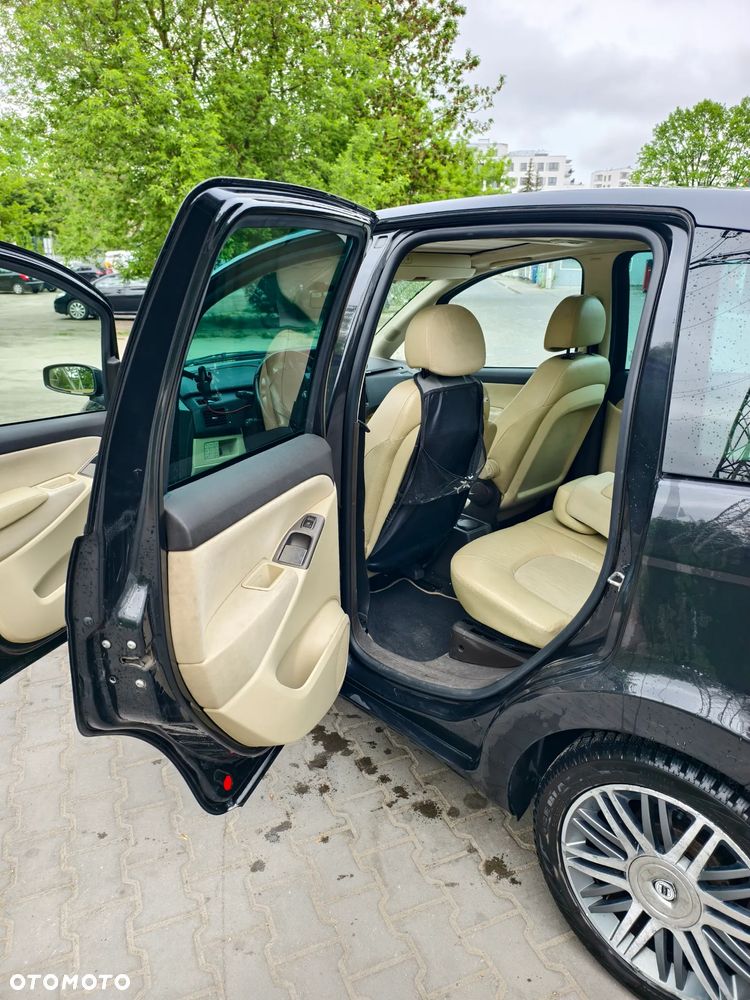Lancia Musa 1.4 16v Automatik Platino Plus - 28
