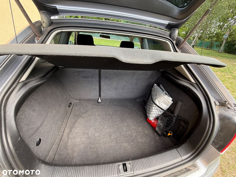 Audi A3 3-drzwiowe 1.6 FSI Ambiente - 14