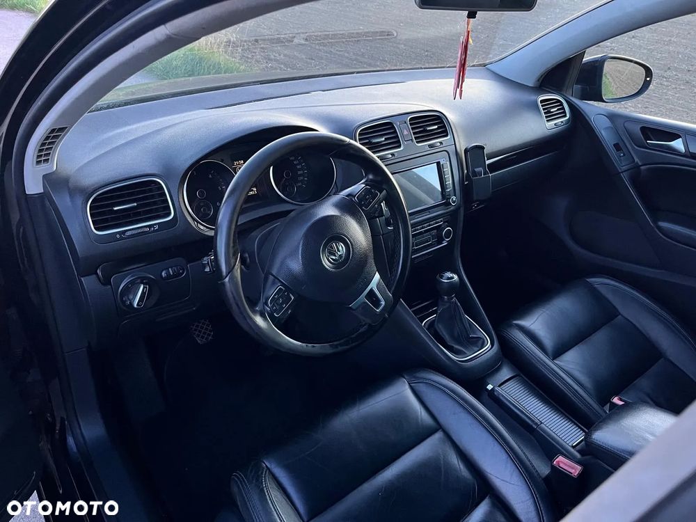 Volkswagen Golf VI 2.0 TDI Highline - 21