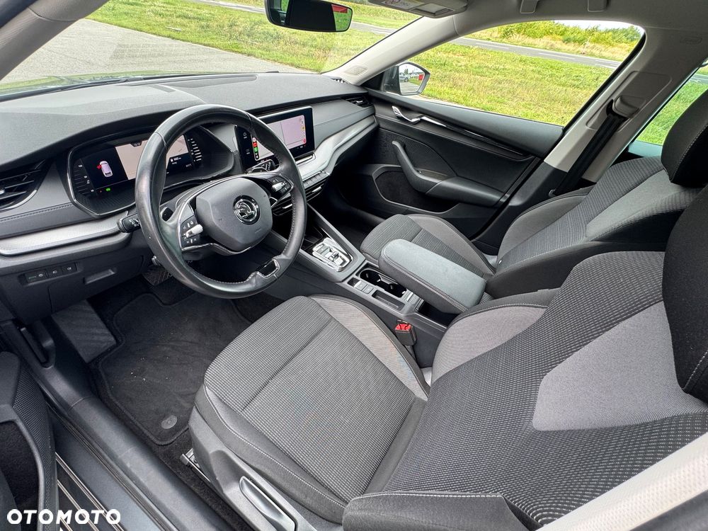 Skoda Octavia 2.0 TDI Style DSG - 12
