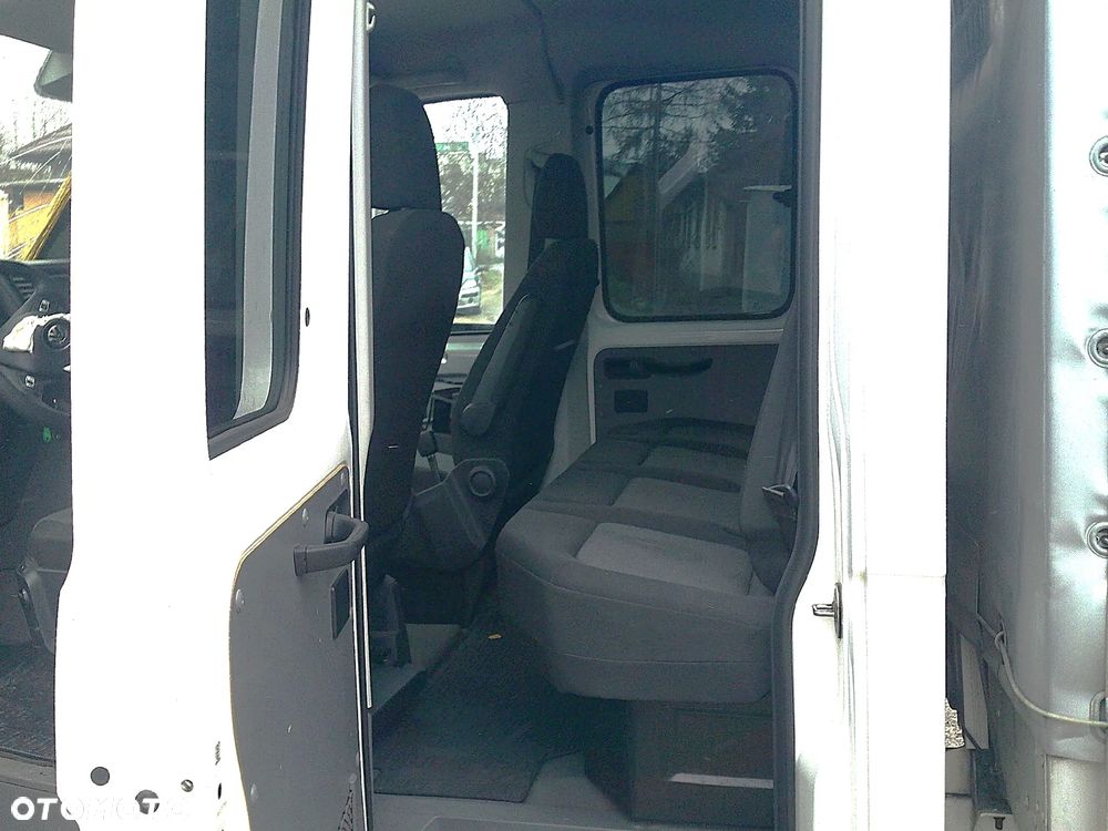 Volkswagen CRAFTER - 6