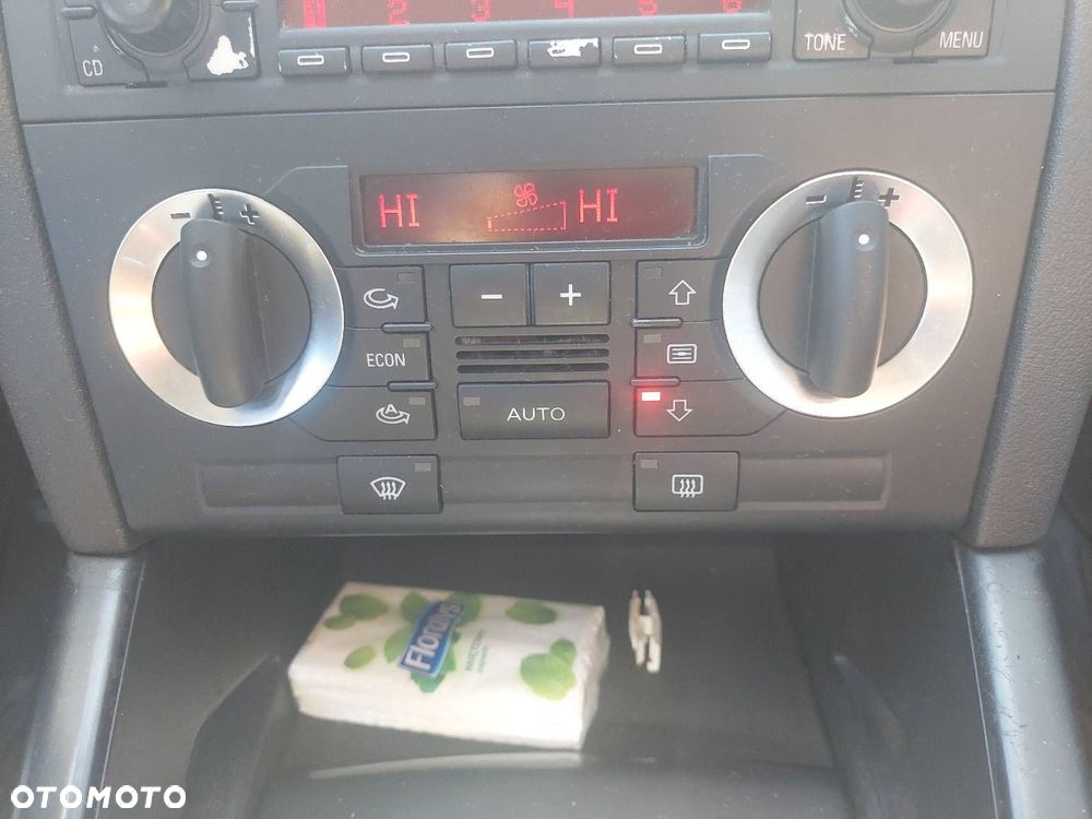 PANEL NAWIEWU AUDI A3 8L - 1