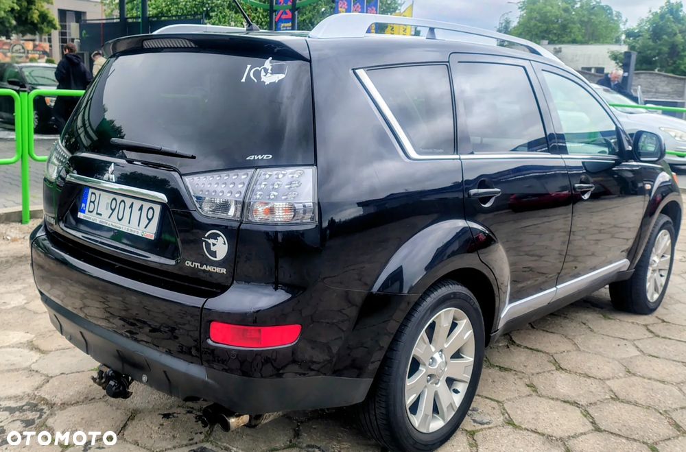 Mitsubishi Outlander 2.0 DID Intense + - 2