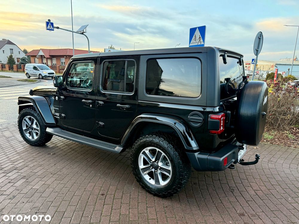 Jeep Wrangler Unlimited GME 2.0 Turbo Sahara - 4