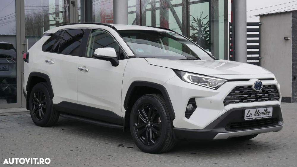 Toyota RAV4 - 6