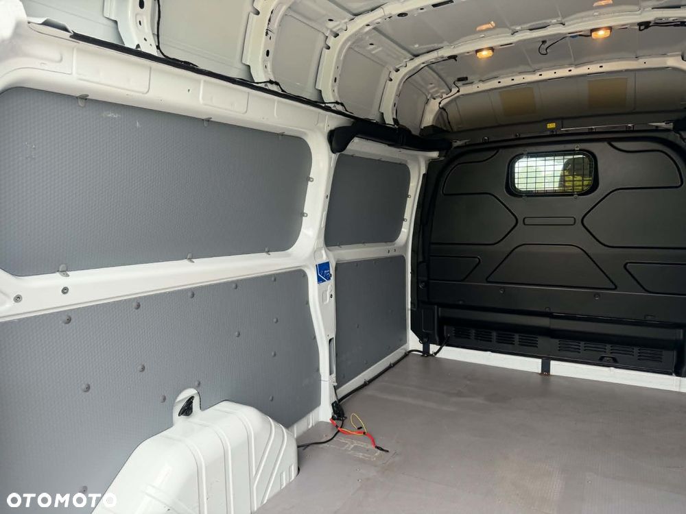 Ford Transit Custom - 25