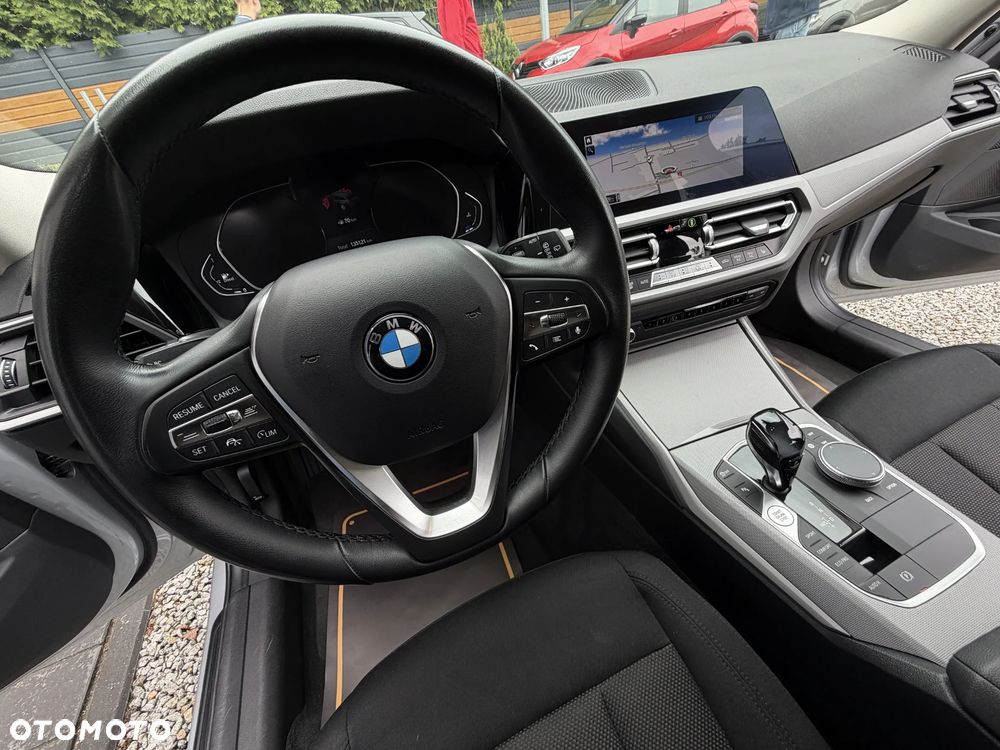 BMW Seria 3 320d Advantage - 29