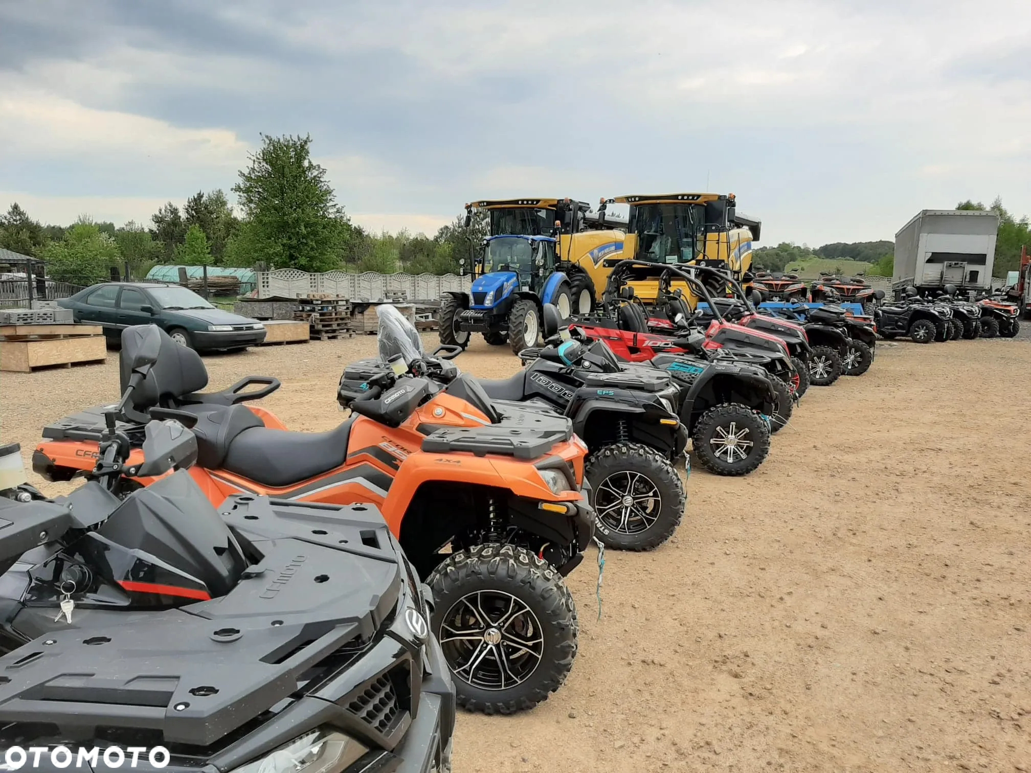CFMoto CForce - 18