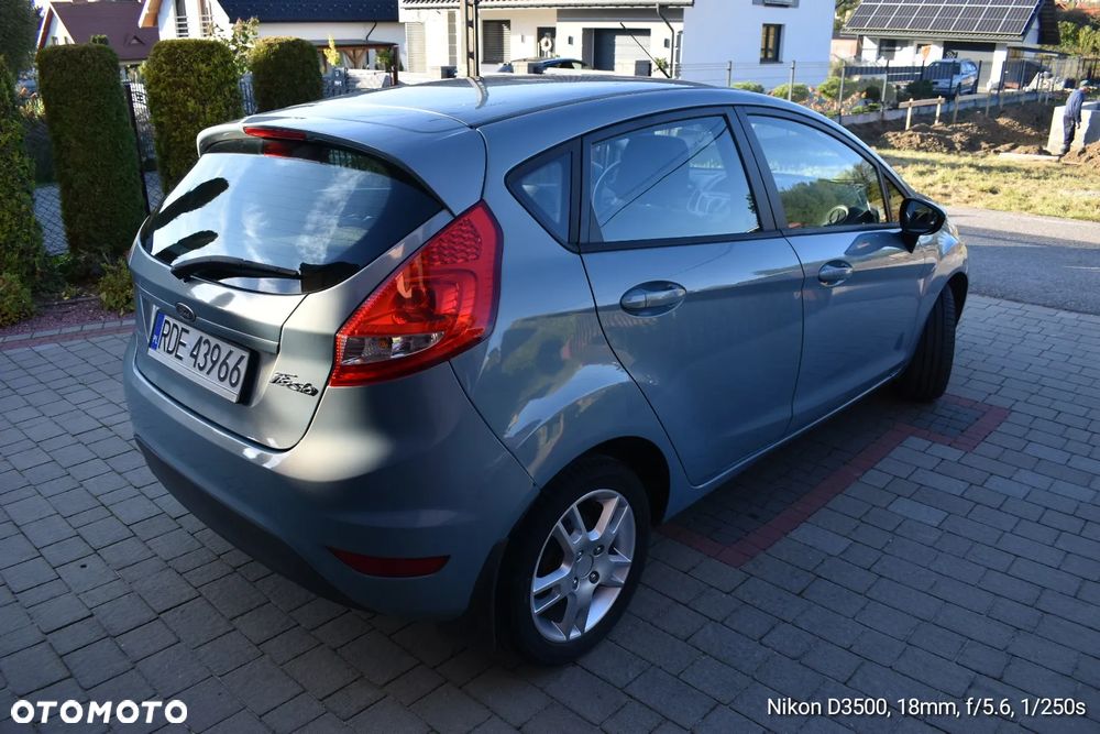 Ford Fiesta 1.25 Ambiente - 3