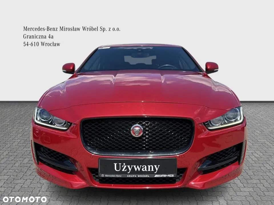 Jaguar XE 2.0 D AWD R-Sport - 8