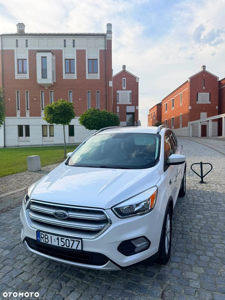 Ford Escape - 1