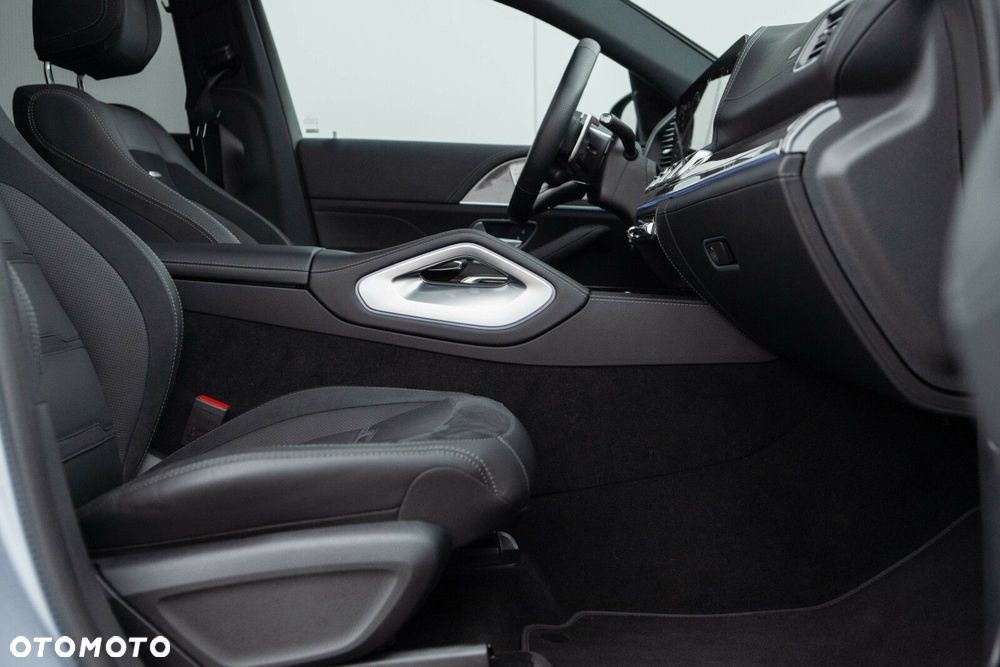 Mercedes-Benz GLE - 27