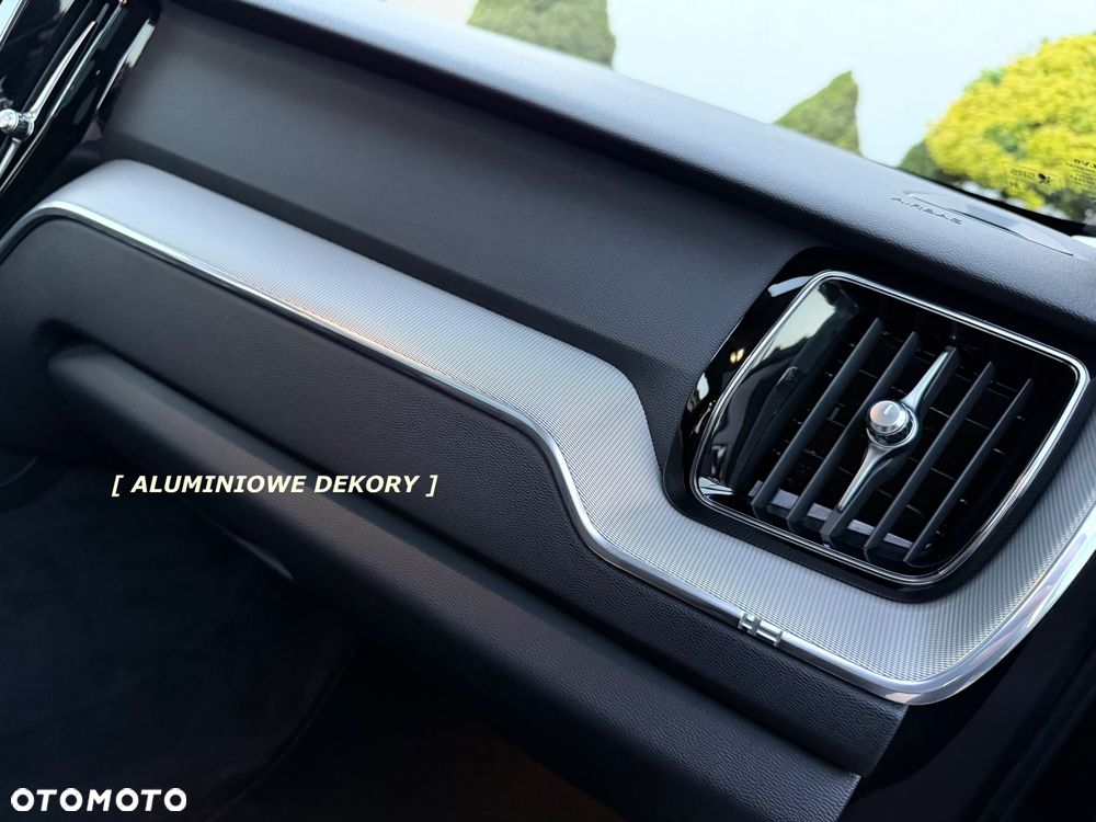 Volvo XC 60 B4 D Geartronic RDesign - 26