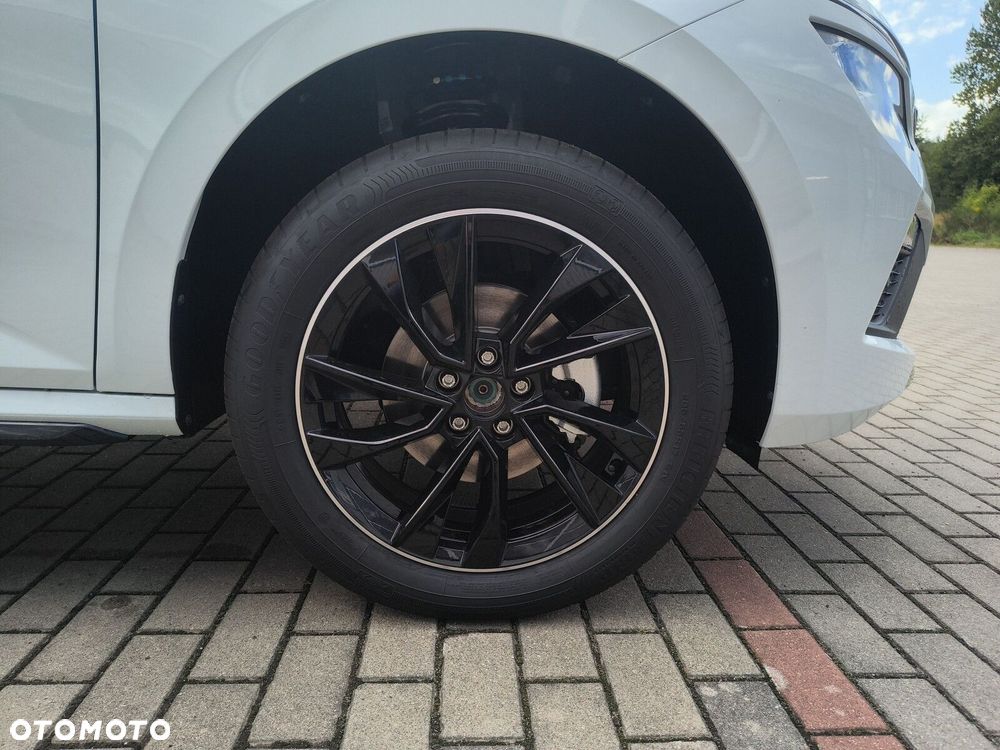 Skoda Kamiq 1.0 TSI Monte Carlo DSG - 19