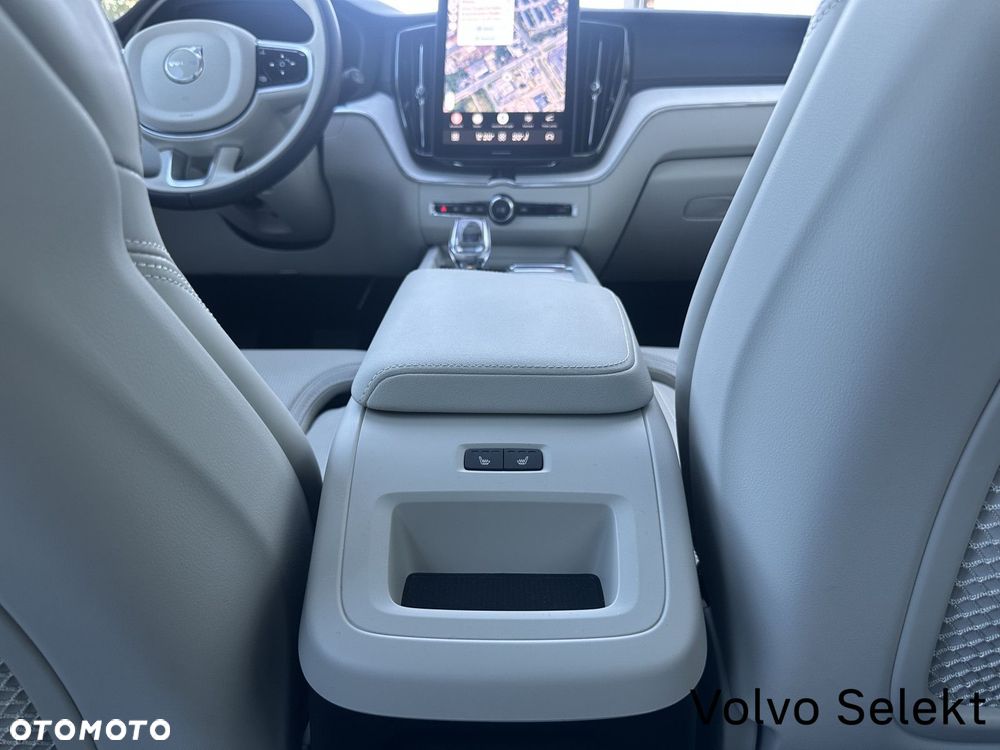 Volvo XC 60 - 40