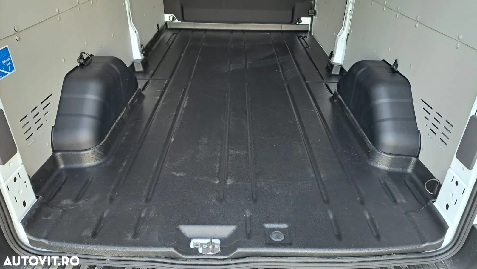 Ford NEW TRANSIT VAN L3H2 FWD - 12
