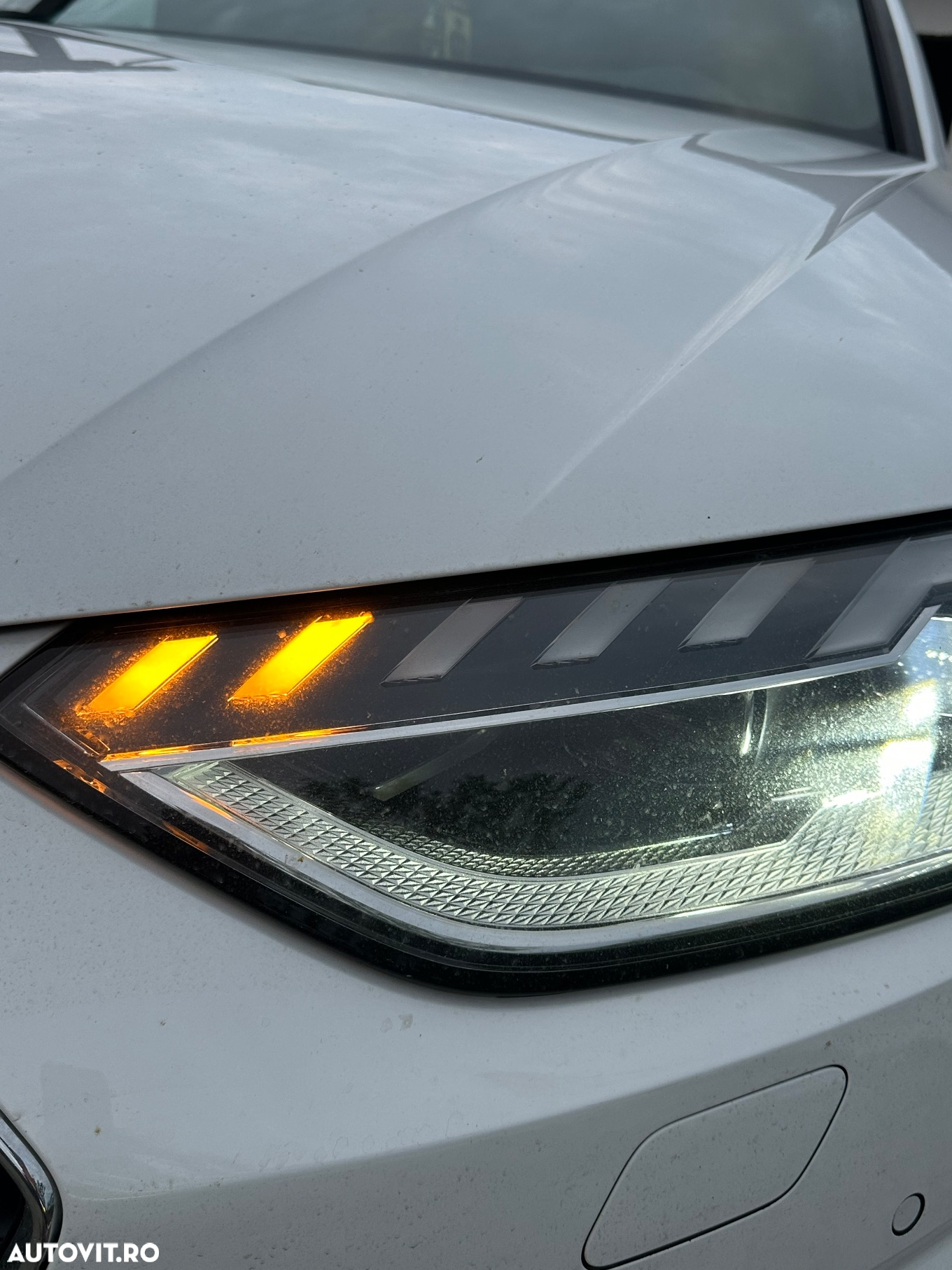 Audi A4 35 TDI S tronic MHEV S Line - 11