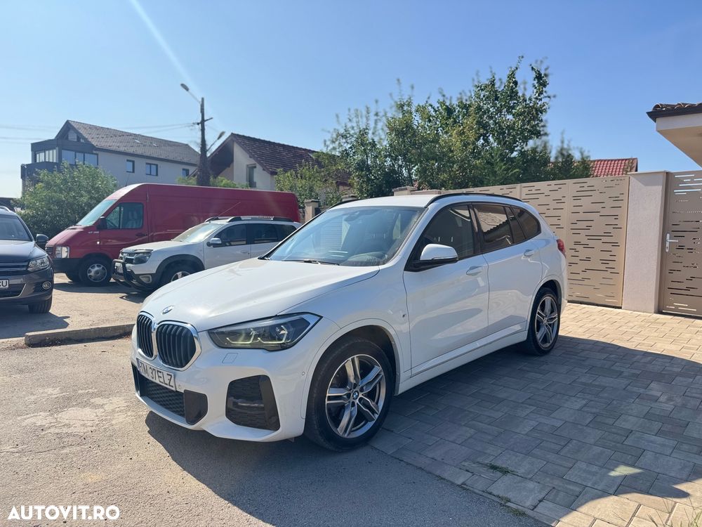 BMW X1 xDrive20d AT - 12