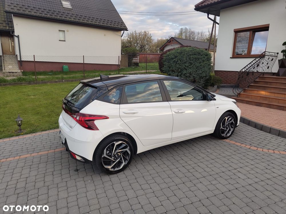 Hyundai i20 1.0 T-GDI 48V-Hybrid DCT Trend - 16