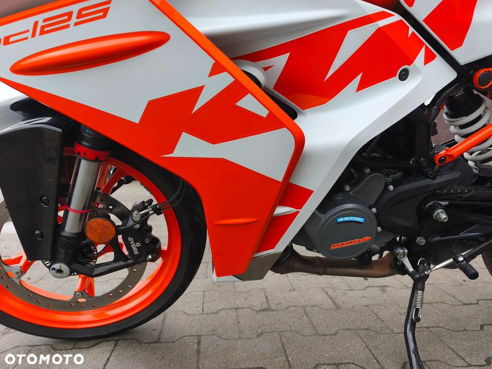 KTM RC 125 - 10