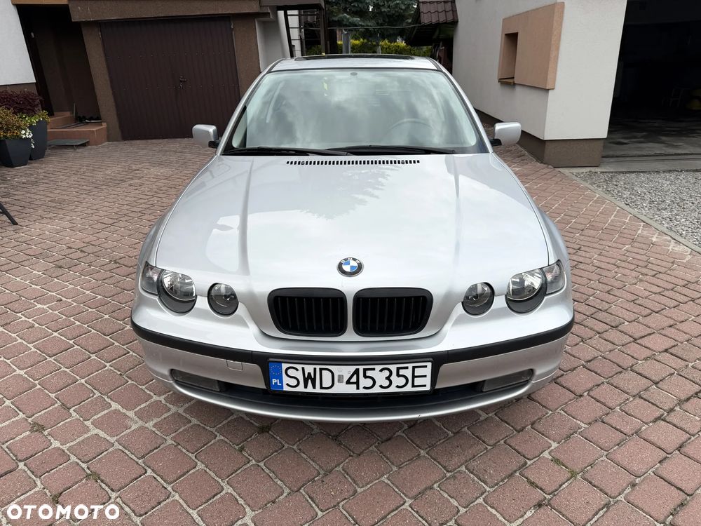 BMW Seria 3 316ti Edition Lifestyle - 37
