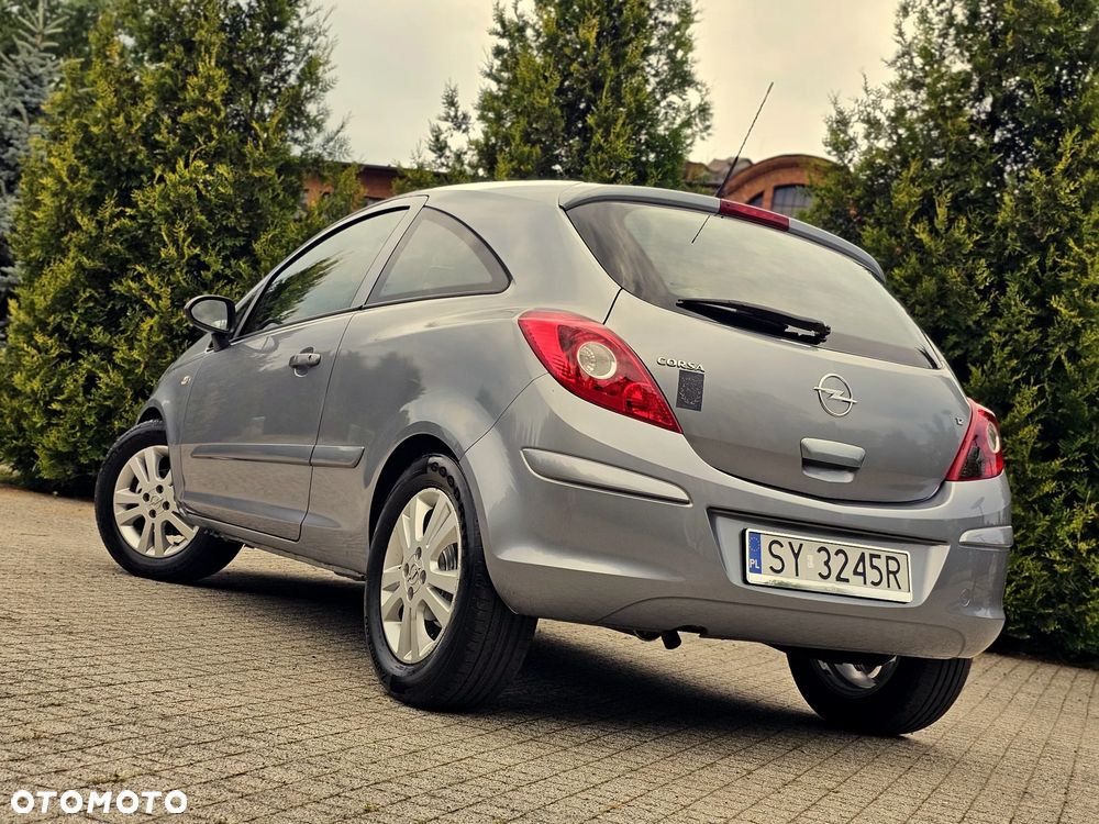 Opel Corsa - 3