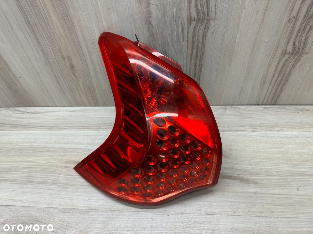 Lampa tylna lewa Peugeot 3008 Europa - 1