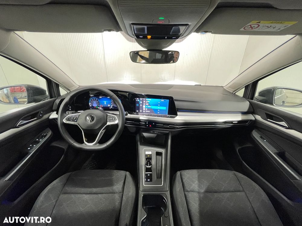 Volkswagen Golf 1.0 eTSI DSG MHEV Life - 8