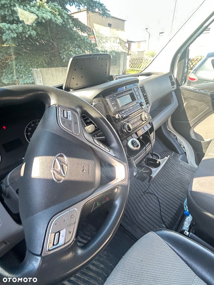 Hyundai H350 - 18