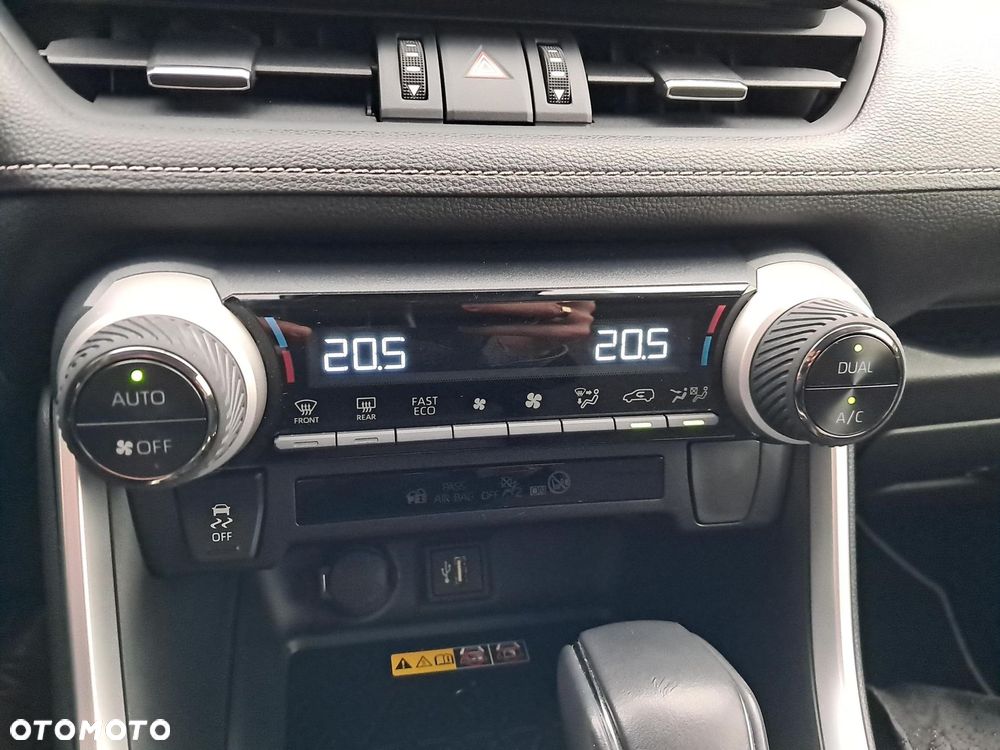Toyota RAV4 - 15