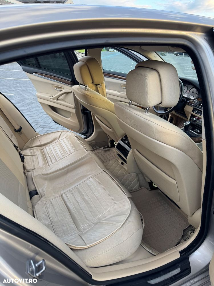 BMW Seria 5 520d EfficientDynamics Edition - 27